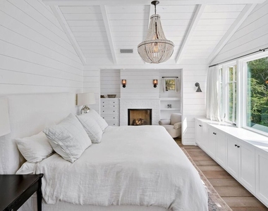 821 Nowita Place - Photo Thumbnail 16