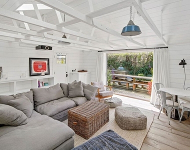 821 Nowita Place - Photo Thumbnail 25