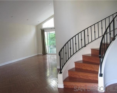 4566 Sherlock Court - Photo Thumbnail 10