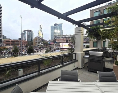 325 7th Ave - Photo Thumbnail 41