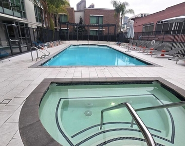 325 7th Ave - Photo Thumbnail 35