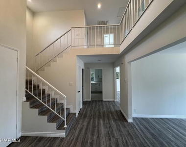 6307 Chimineas Avenue - Photo Thumbnail 13