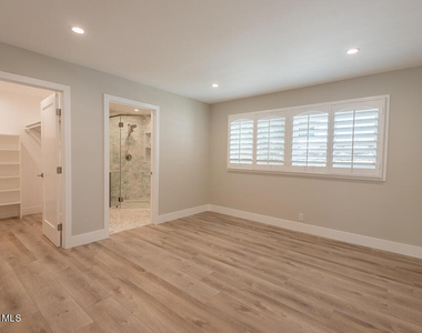 3708 Capstan Circle - Photo Thumbnail 21