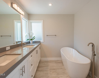 3708 Capstan Circle - Photo Thumbnail 15