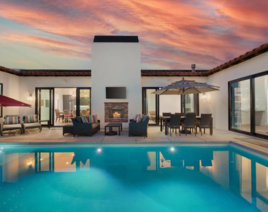 53725 Avenida Alvarado - Photo Thumbnail 2