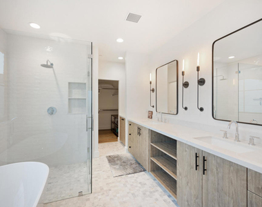 53725 Avenida Alvarado - Photo Thumbnail 12