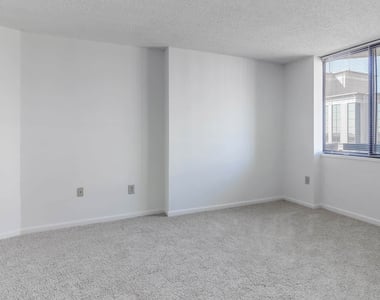 2250 Clarendon Blvd. - Photo Thumbnail 21