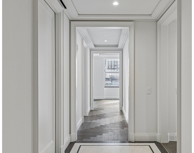 303  Park Ave - Photo Thumbnail 8