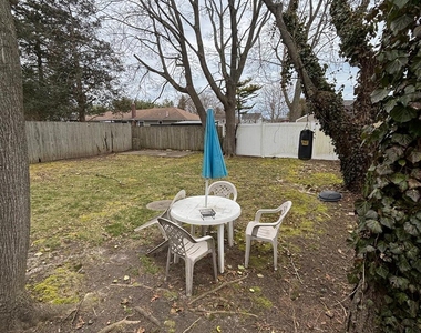101 Miramar Avenue - Photo Thumbnail 11