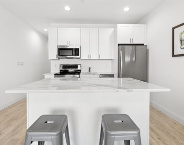 473 Dune Road - Photo Thumbnail 12