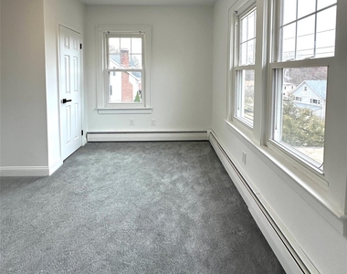 37 Church Street - Photo Thumbnail 6