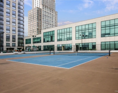 10 City Place - Photo Thumbnail 20