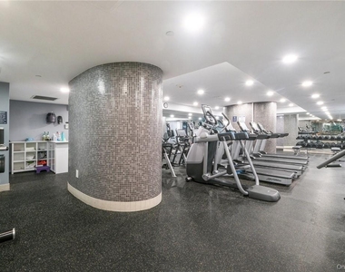 10 City Place - Photo Thumbnail 26
