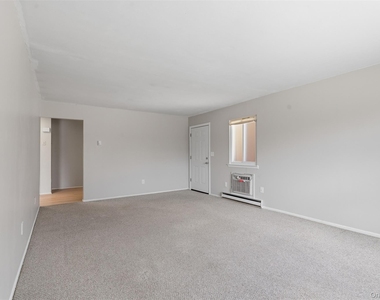 614 Fox Run Lane - Photo Thumbnail 5