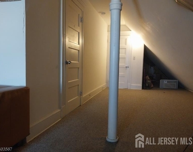97 Easton Avenue - Photo Thumbnail 7