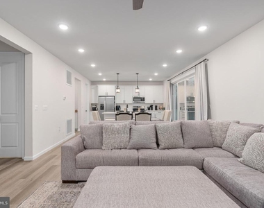 35514 Aspen Way - Photo Thumbnail 20