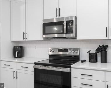 35514 Aspen Way - Photo Thumbnail 12