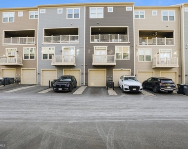 43011 Prophecy Terrace - Photo Thumbnail 17