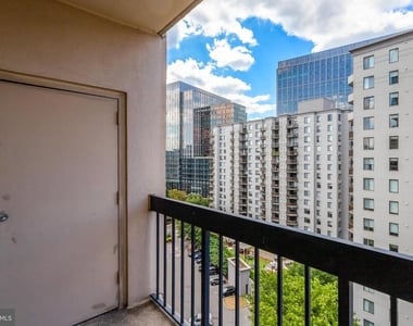 1211 S Eads Street - Photo Thumbnail 25
