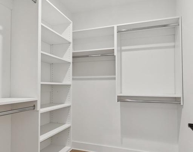 20 W Allens Lane - Photo Thumbnail 15