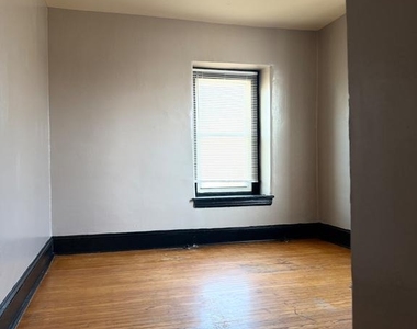 248 248 W Olney Ave - Photo Thumbnail 6