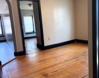 248 248 W Olney Ave - Photo Thumbnail 3