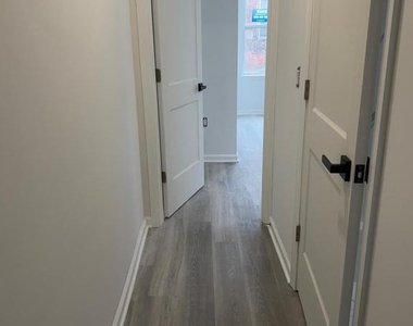 2554 N 5th Street - Photo Thumbnail 8