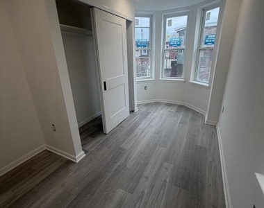 2554 N 5th Street - Photo Thumbnail 6