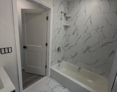 2554 N 5th Street - Photo Thumbnail 9
