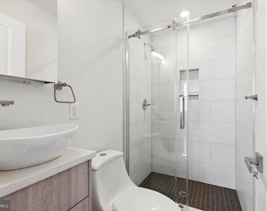 3843 Haverford Avenue - Photo Thumbnail 3