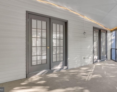 1127 Wicklow Court - Photo Thumbnail 32