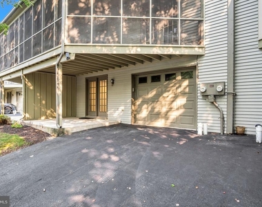 1127 Wicklow Court - Photo Thumbnail 34