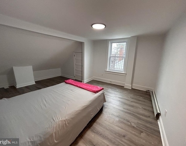 1067 S Clinton Avenue - Photo Thumbnail 31