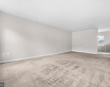 7520 Royal Dominion Drive - Photo Thumbnail 30