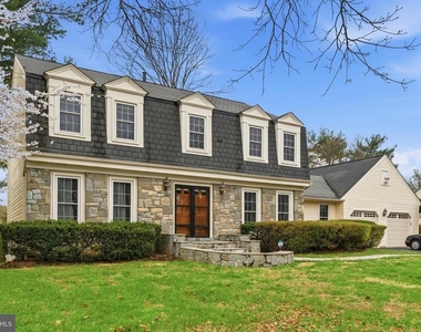 7520 Royal Dominion Drive - Photo Thumbnail 1