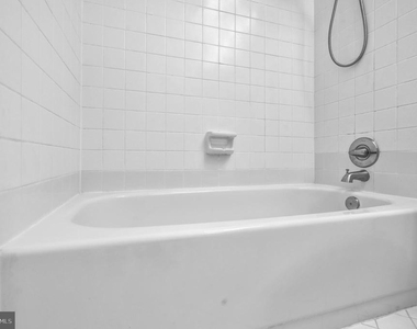 7520 Royal Dominion Drive - Photo Thumbnail 39