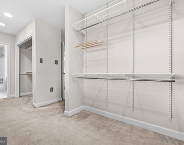 7520 Royal Dominion Drive - Photo Thumbnail 34