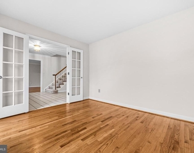 7520 Royal Dominion Drive - Photo Thumbnail 7