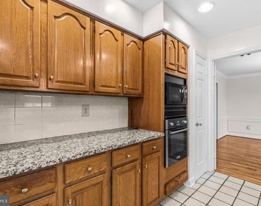 7520 Royal Dominion Drive - Photo Thumbnail 22