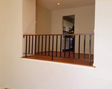 150 Gold Kettle Drive - Photo Thumbnail 2