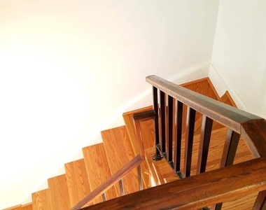 150 Gold Kettle Drive - Photo Thumbnail 9