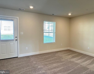 1710 Huber Road - Photo Thumbnail 6