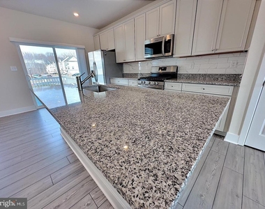1710 Huber Road - Photo Thumbnail 9