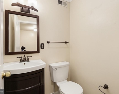 947 Oella Avenue - Photo Thumbnail 37