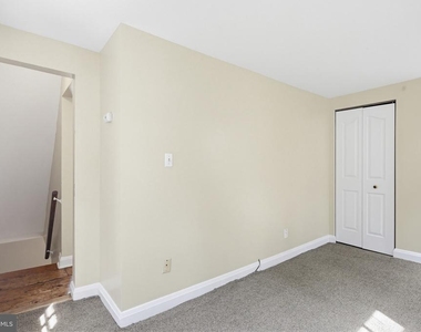 947 Oella Avenue - Photo Thumbnail 24