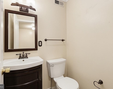 947 Oella Avenue - Photo Thumbnail 14