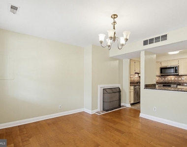 947 Oella Avenue - Photo Thumbnail 33