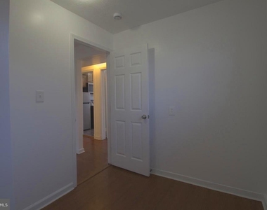 407 Lebaum Street Se - Photo Thumbnail 4