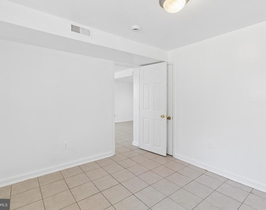 407 Lebaum Street Se - Photo Thumbnail 13