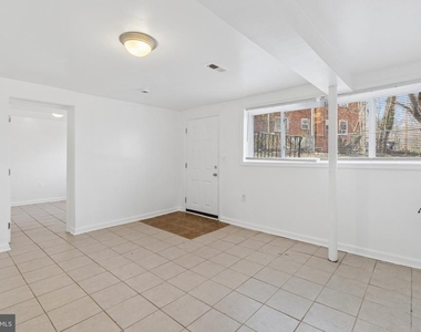 407 Lebaum Street Se - Photo Thumbnail 4